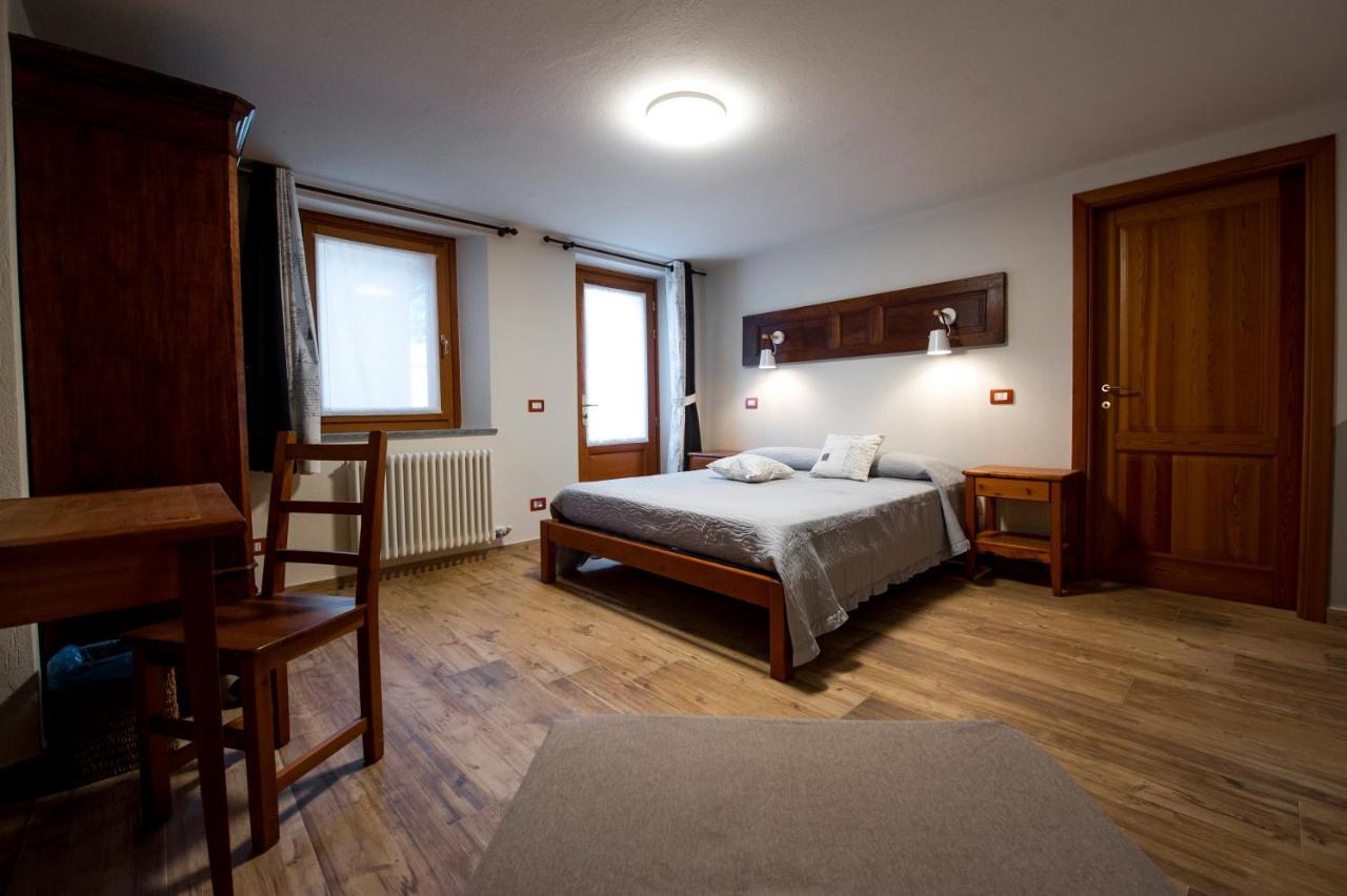 Lou Rose Villa Donnaz Bagian luar foto