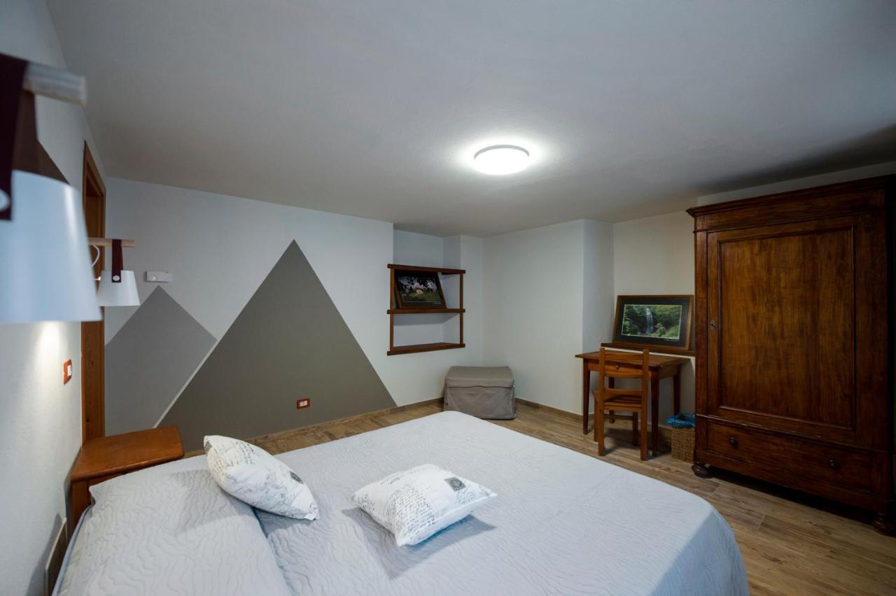 Lou Rose Villa Donnaz Bagian luar foto