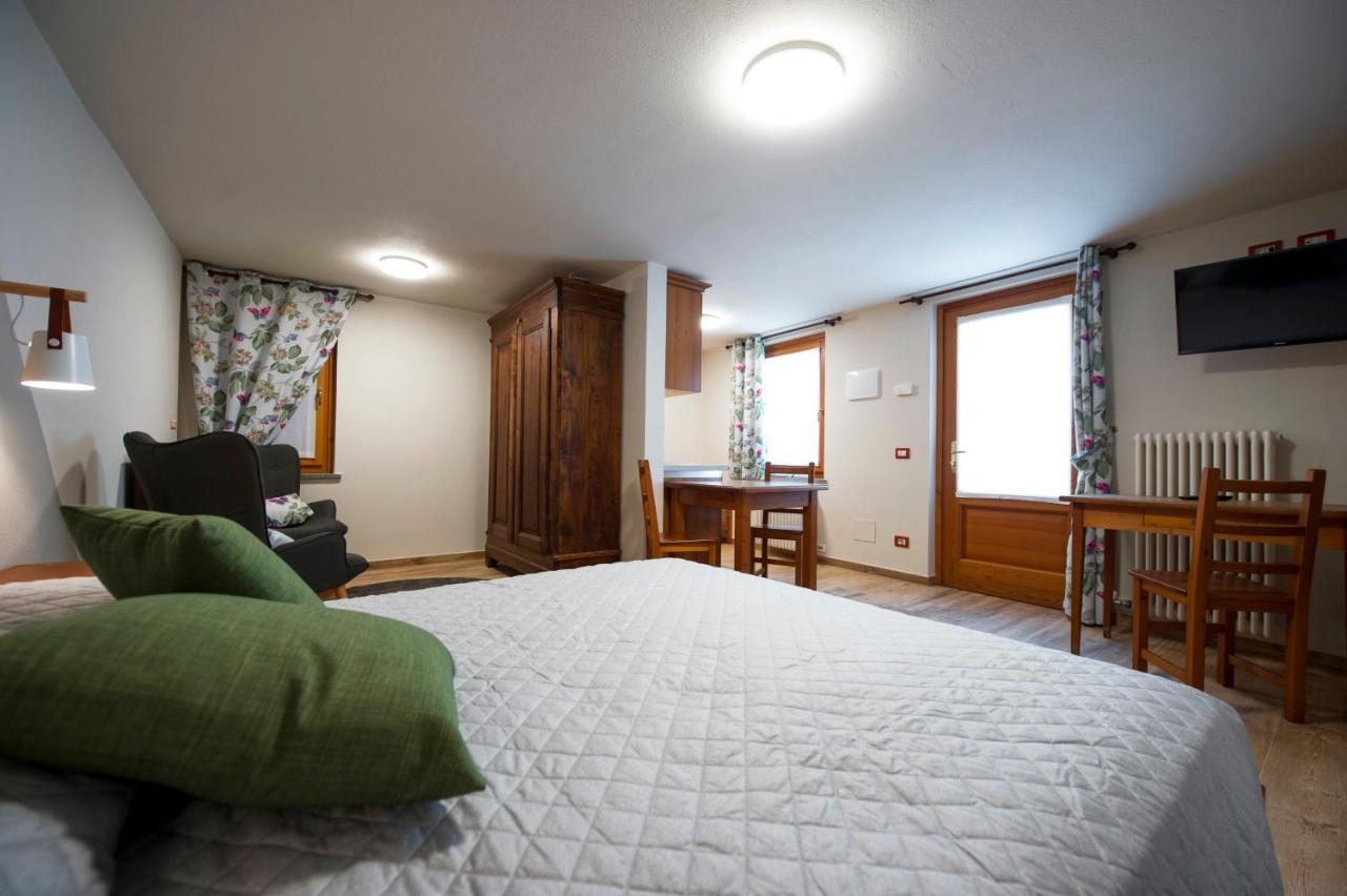Lou Rose Villa Donnaz Bagian luar foto