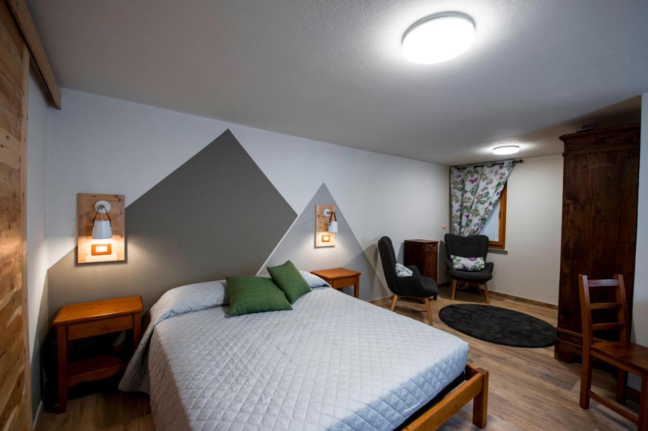 Lou Rose Villa Donnaz Bagian luar foto